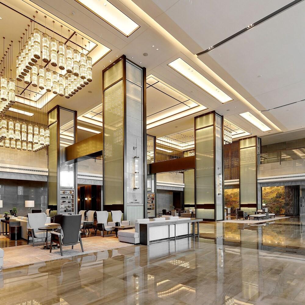 Dongguan Dongcheng International Hotel - Free Shuttle Buses For Executive Room Guests During Canton Fair Exterior photo