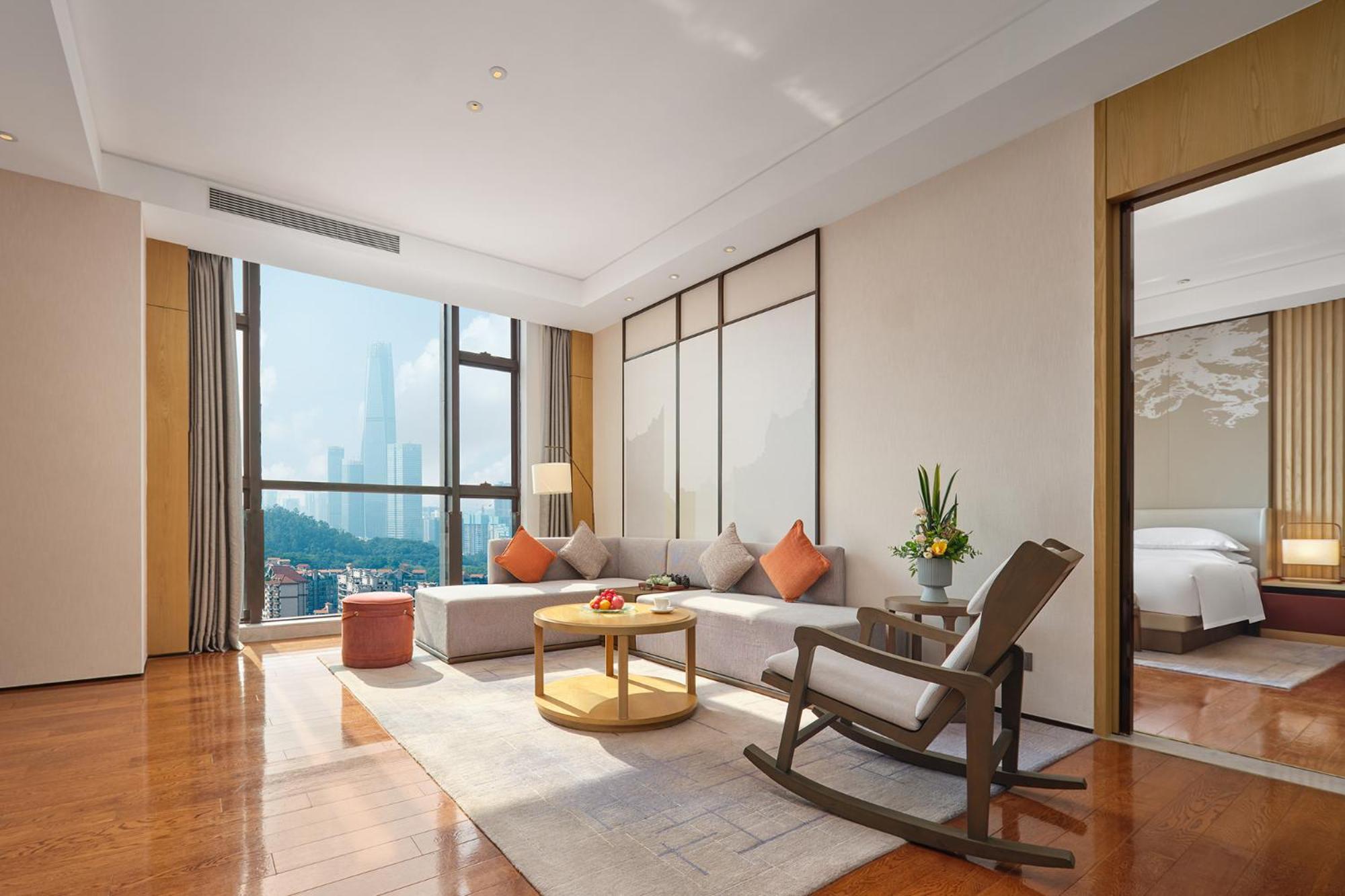 Dongguan Dongcheng International Hotel - Free Shuttle Buses For Executive Room Guests During Canton Fair Exterior photo