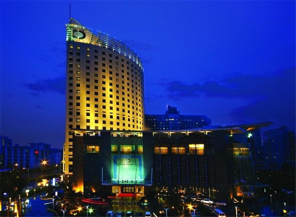 Dongguan Dongcheng International Hotel - Free Shuttle Buses For Executive Room Guests During Canton Fair Exterior photo