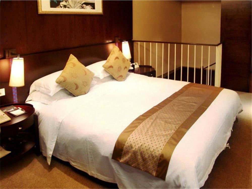 Dongguan Dongcheng International Hotel - Free Shuttle Buses For Executive Room Guests During Canton Fair Exterior photo